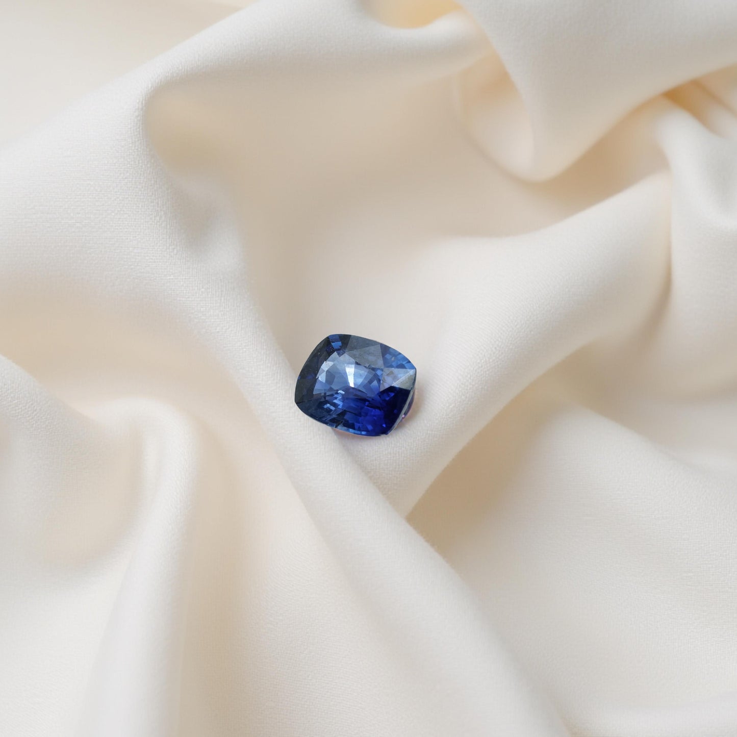 Natural Blue Sapphire 0.97 ct
