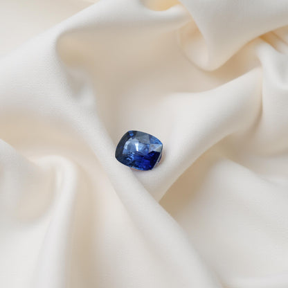 Natural Blue Sapphire 0.97 ct